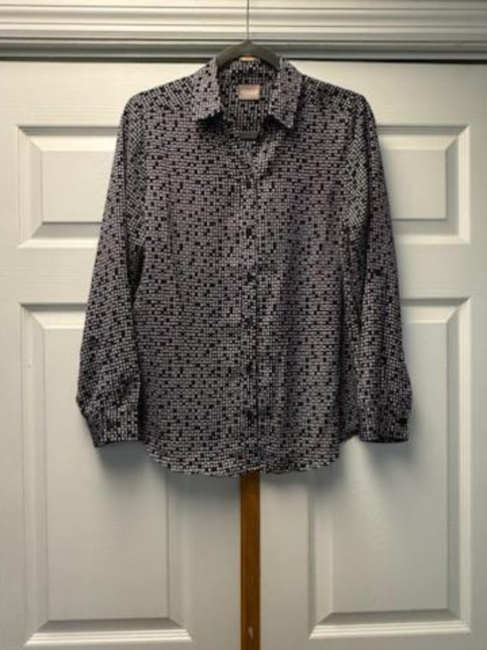 NWOT - Chico's Button Down Long Sleeve Blouse - Size 1 (M)